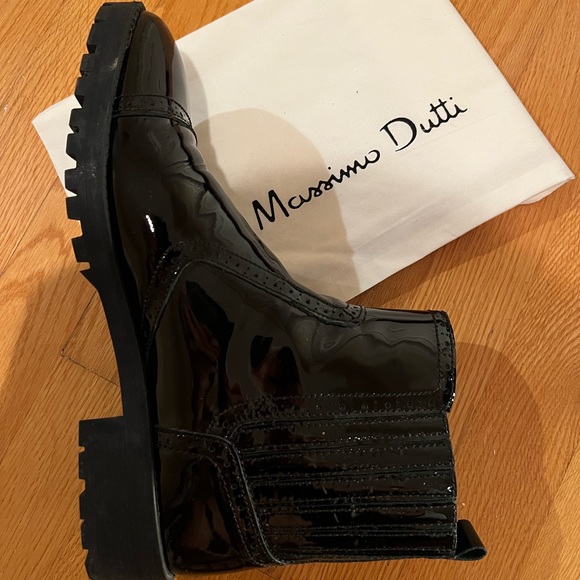 Black Patent Leather Chelsea/Ankle Boots: Massimo Dutti - Picture 3 of 3